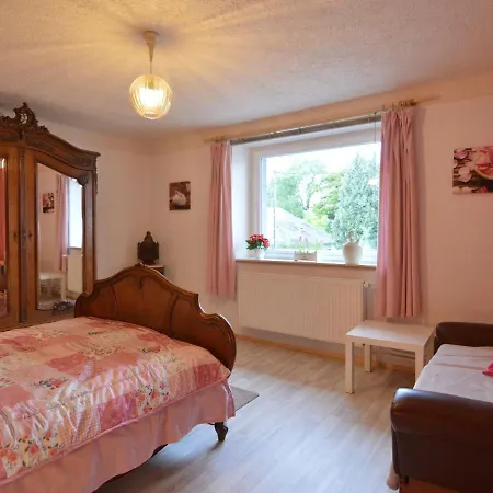 Holiday home Holiday Home With Garden Heating Barbecue *