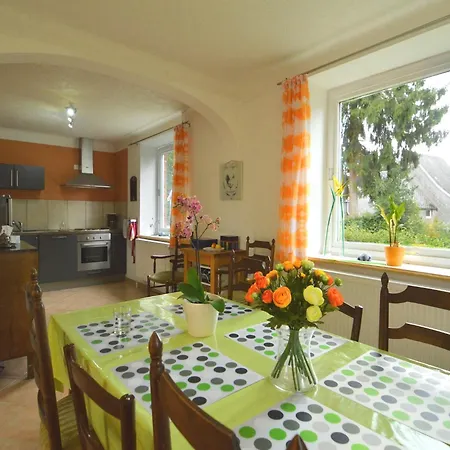 With Garden, Heating, Barbecue Butgenbach