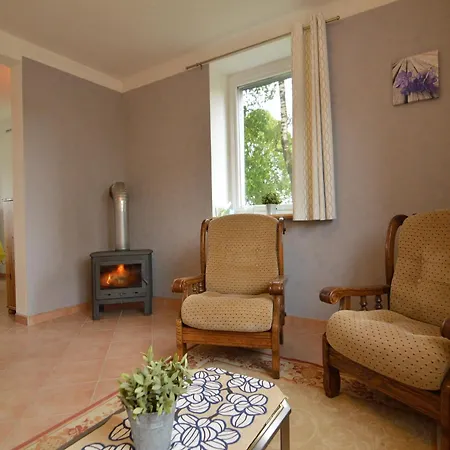 With Garden, Heating, Barbecue Prázdninový dům